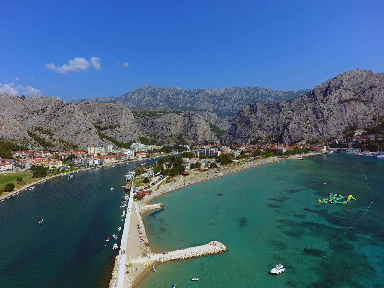 Inn By The River Omiš Exteriör bild