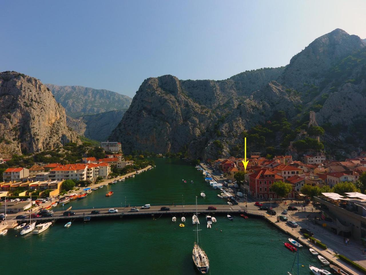 Inn By The River Omiš Exteriör bild